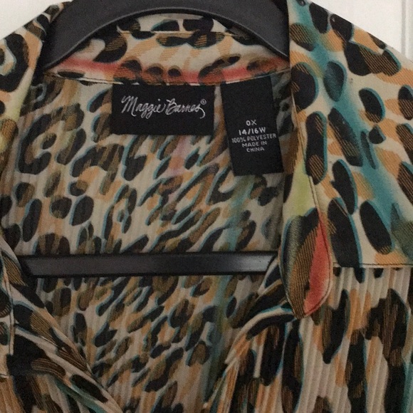 Top - Picture 2 of 2